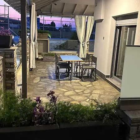 Avra Comfort Potidée